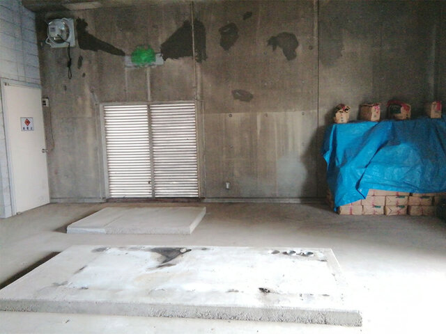 非常用発電機室　既設キュービクル撤去　