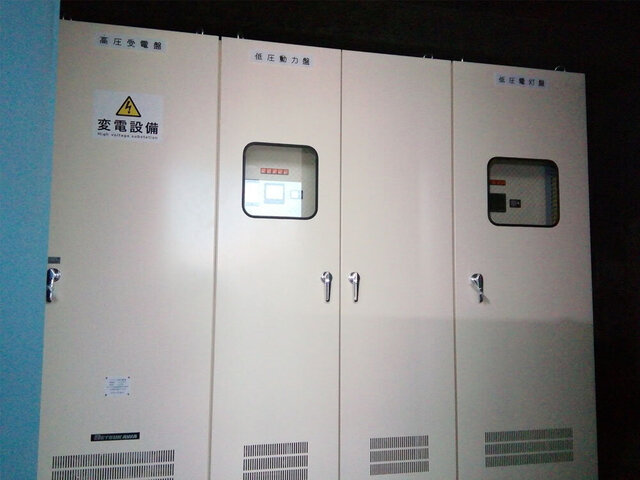 野球場2階変圧器室(R)　キュービクル設置