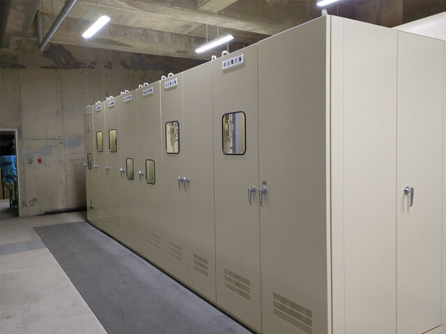 メインキュービクル室　キュービクル受電