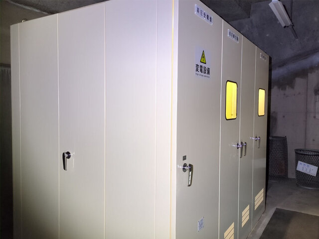 野球場2階変圧器室(R)　キュービクル受電