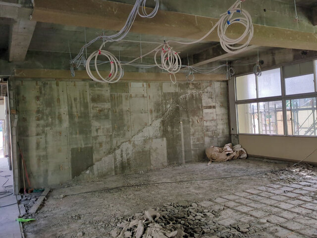 中棟1階　配管配線状況