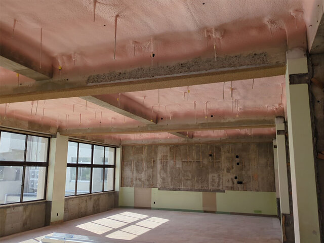 渡廊下棟2　図書館　アンカー打設状況